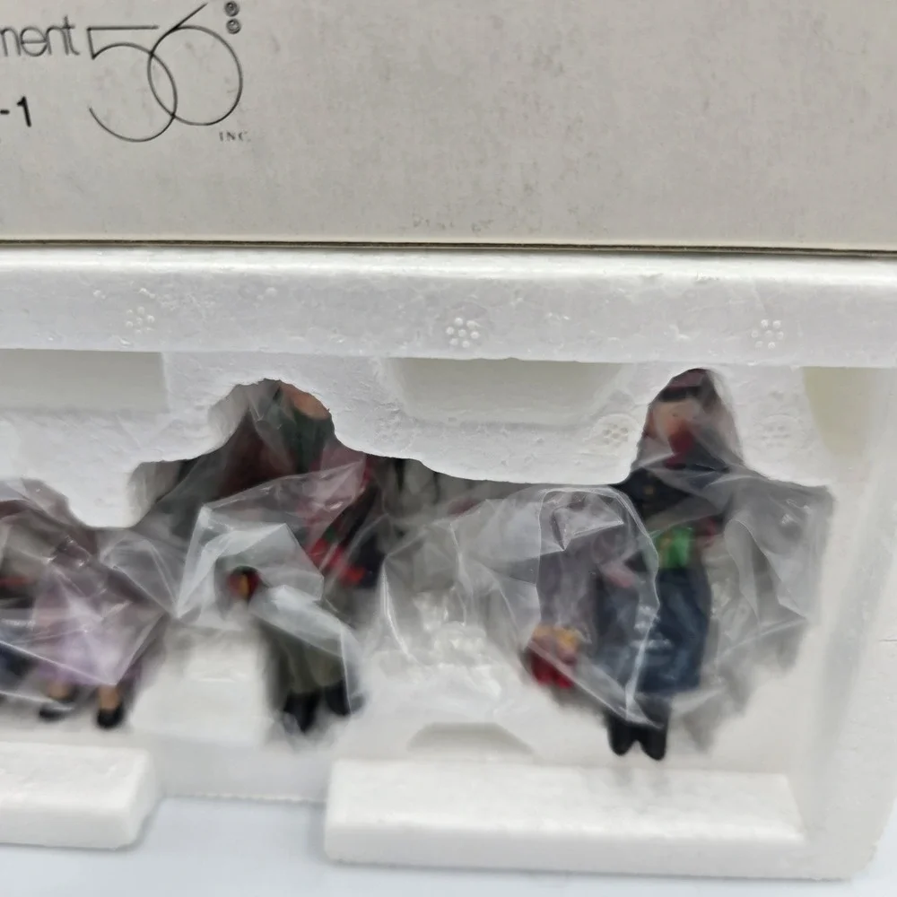 Dept 56 Christmas At The Park 58661 Christmas In City Heritage Village Accessory